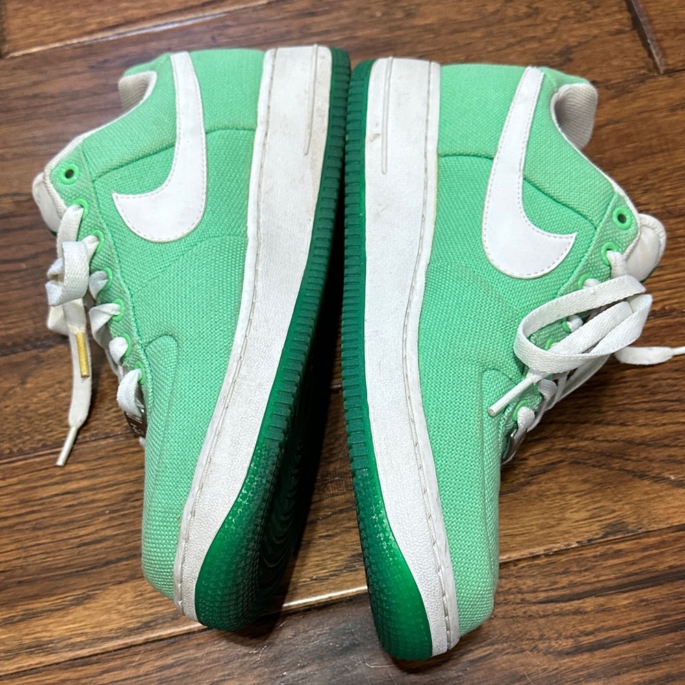 Nike Air Force 1 Low Canvas Tourmaline size 9.5 - Picture 9 of 10